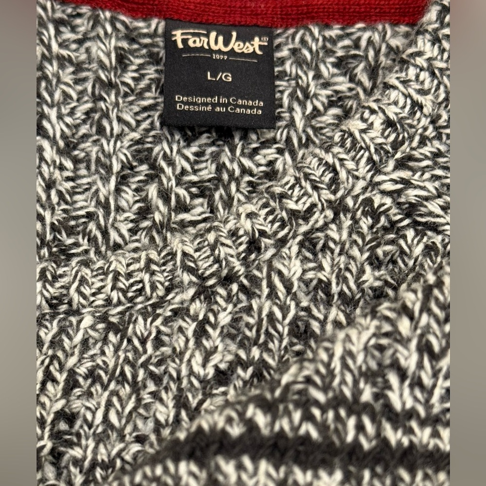 Men's Crewneck Sweater - Black and White